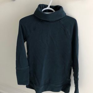 Green tunic length sweater